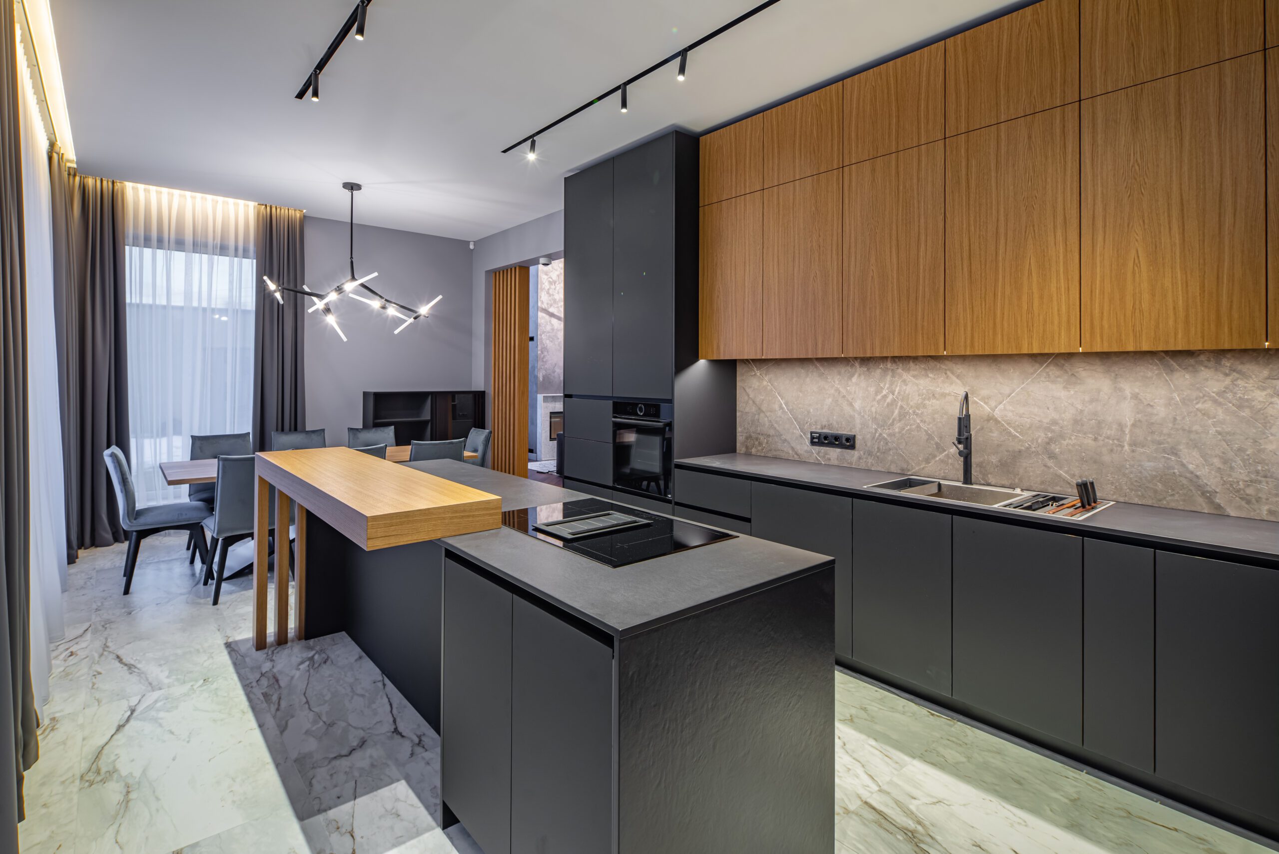 Modern,Interior,Of,Kitchen,In,Luxury,Private,House.,Grey,And